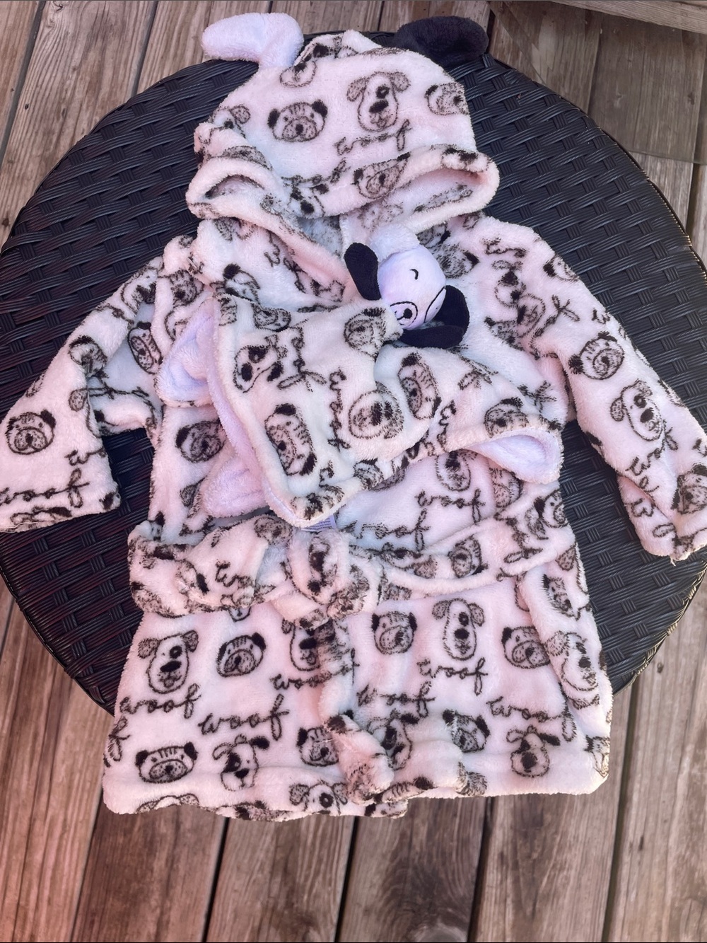 NWOT- Zak & Zoey Black/ White Puppy Plush Robe w/ Attached Dog Lovey Size Small